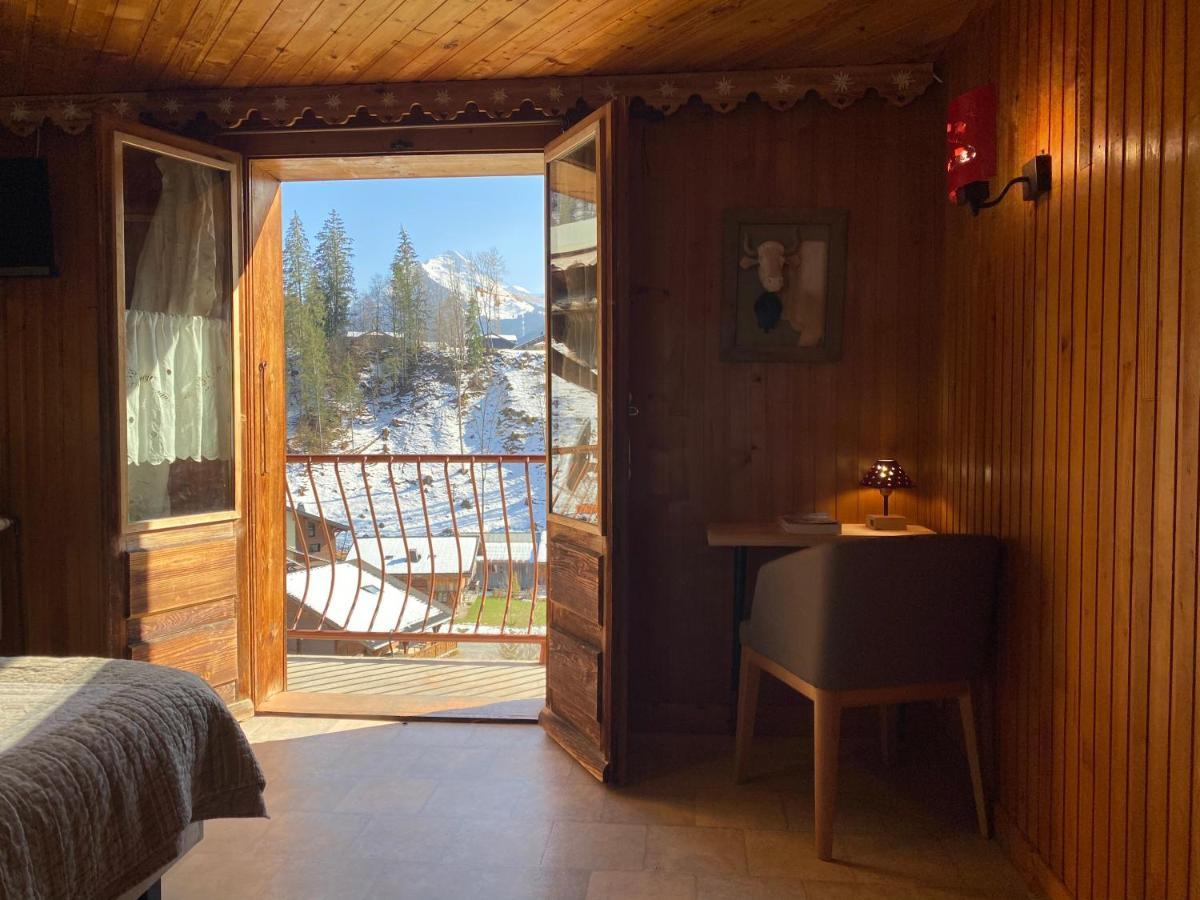Chalet Genepi มงทริองด์ ภายนอก รูปภาพ