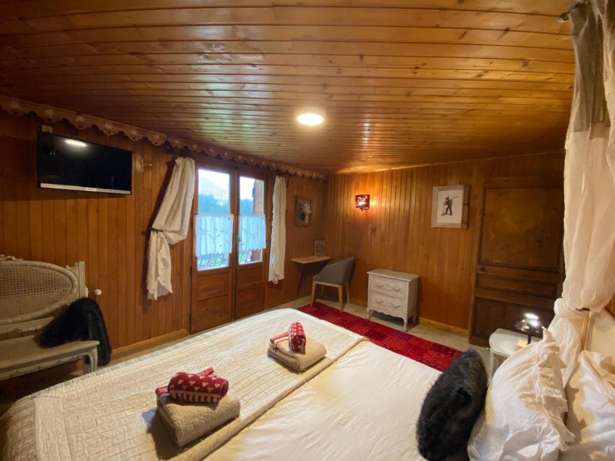 Chalet Genepi มงทริองด์ ภายนอก รูปภาพ