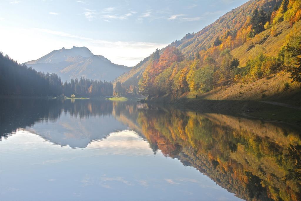 Chalet Genepi มงทริองด์ ภายนอก รูปภาพ